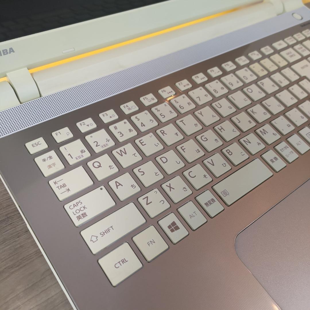 希少高音質で高解像度なオフィス付きすぐ使えるWin11純正リカバリノートパソコン