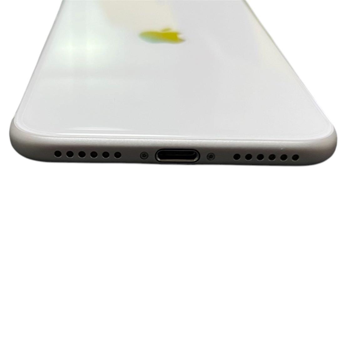 iPhone SE2 128GB SIMフリー ホワイト バッテリー83% 良好