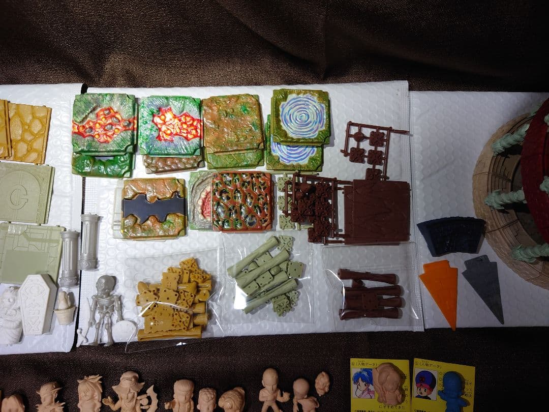 【投げ売り価格】幽遊白書 武術会3段コンプ 人形50体超 他 チョコスナック