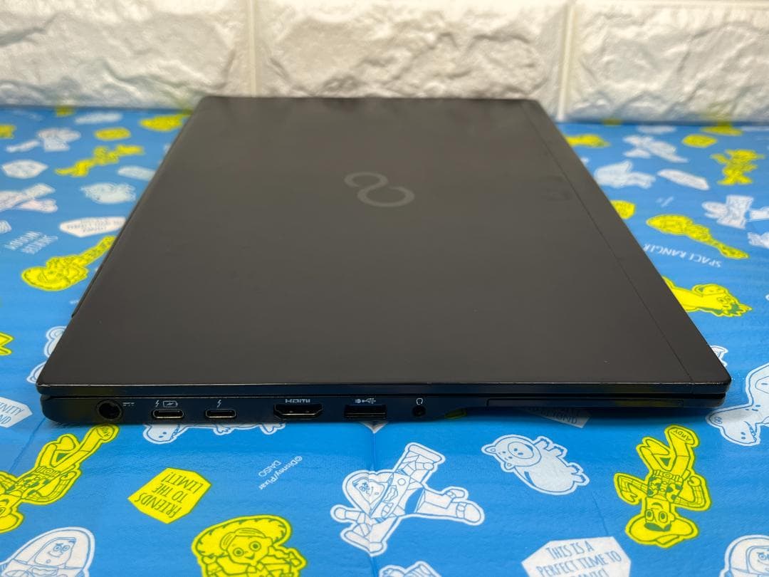 16GB i7-8665u 富士通 U939/B 13.3型ジャンク ノートPC