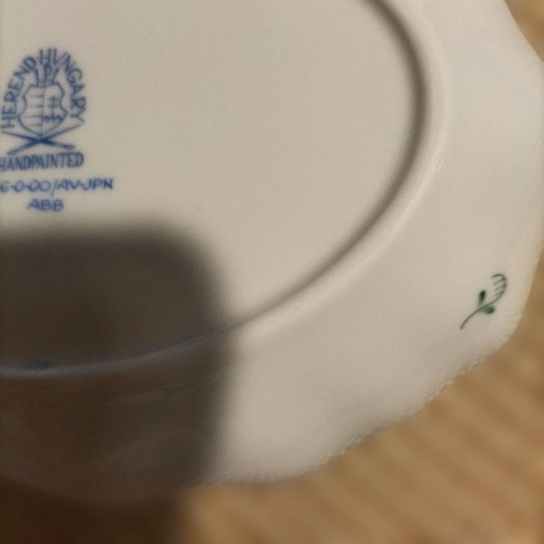 ヘレンド陶磁器の葉と花装飾皿2枚セット