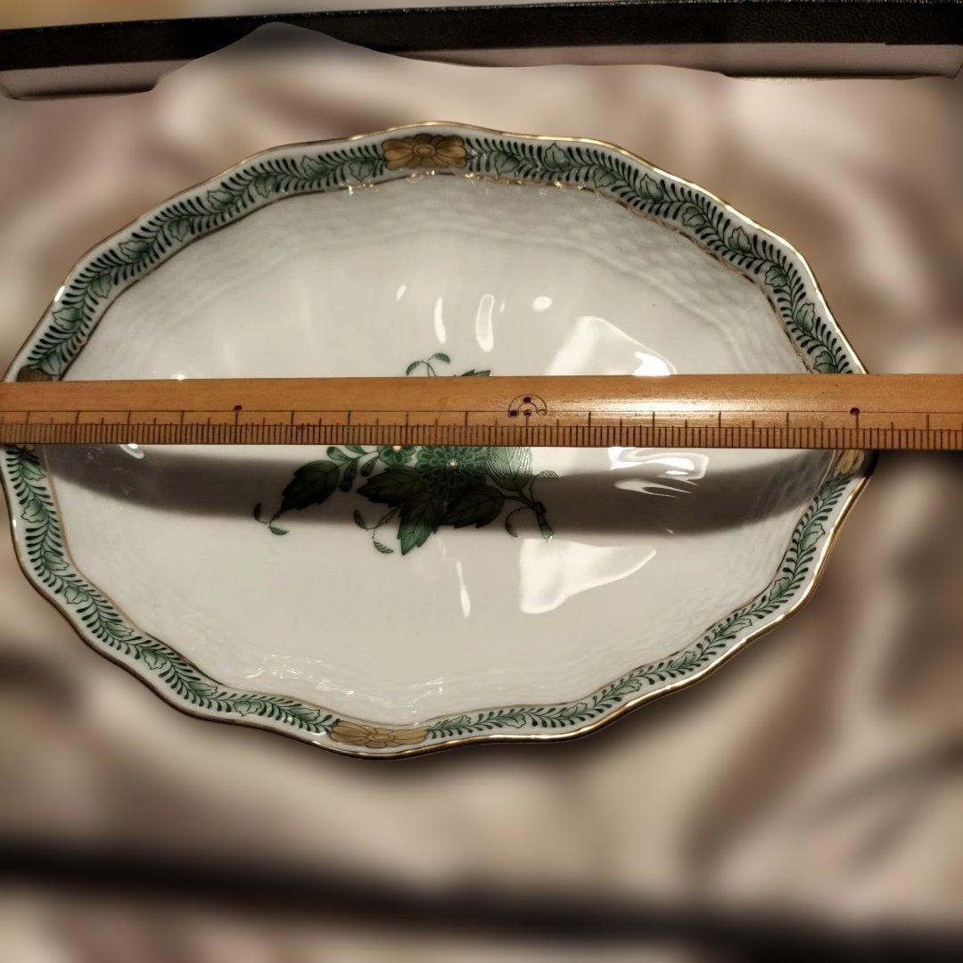 ヘレンド陶磁器の葉と花装飾皿2枚セット