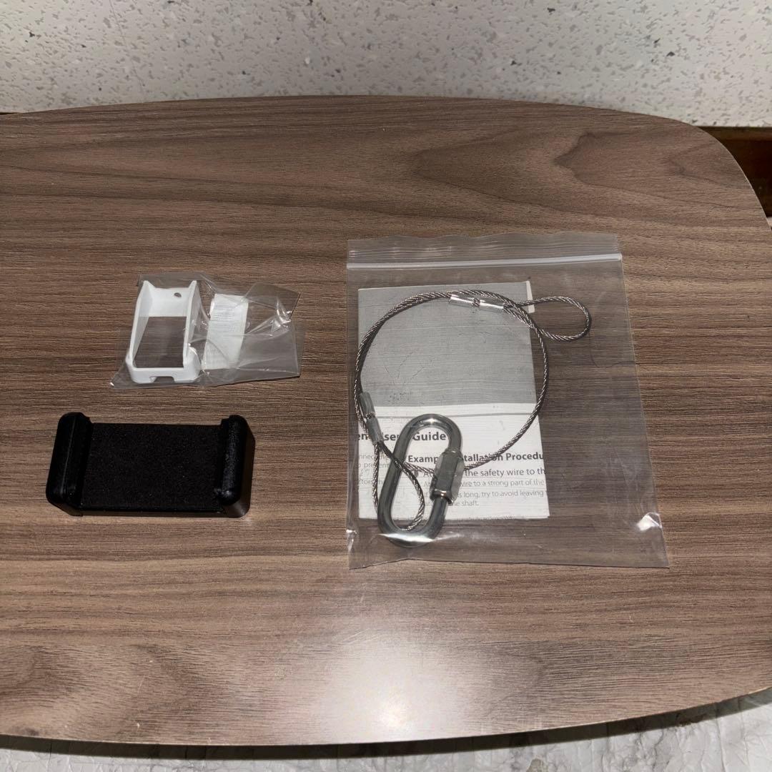 EPSON LCDプロジェクター　EB-S05