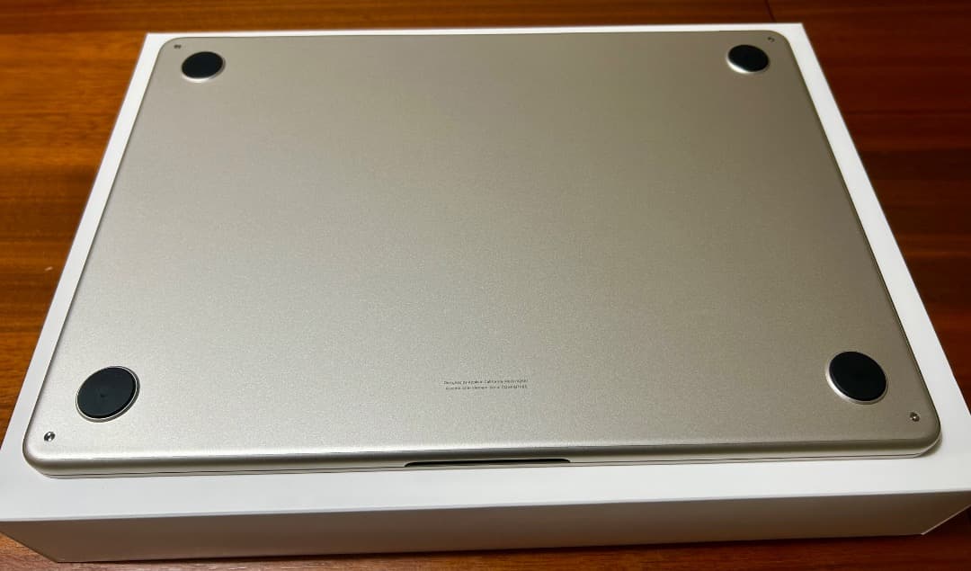 MacBook Air M2 メモリ16GB ストレージ 256GB