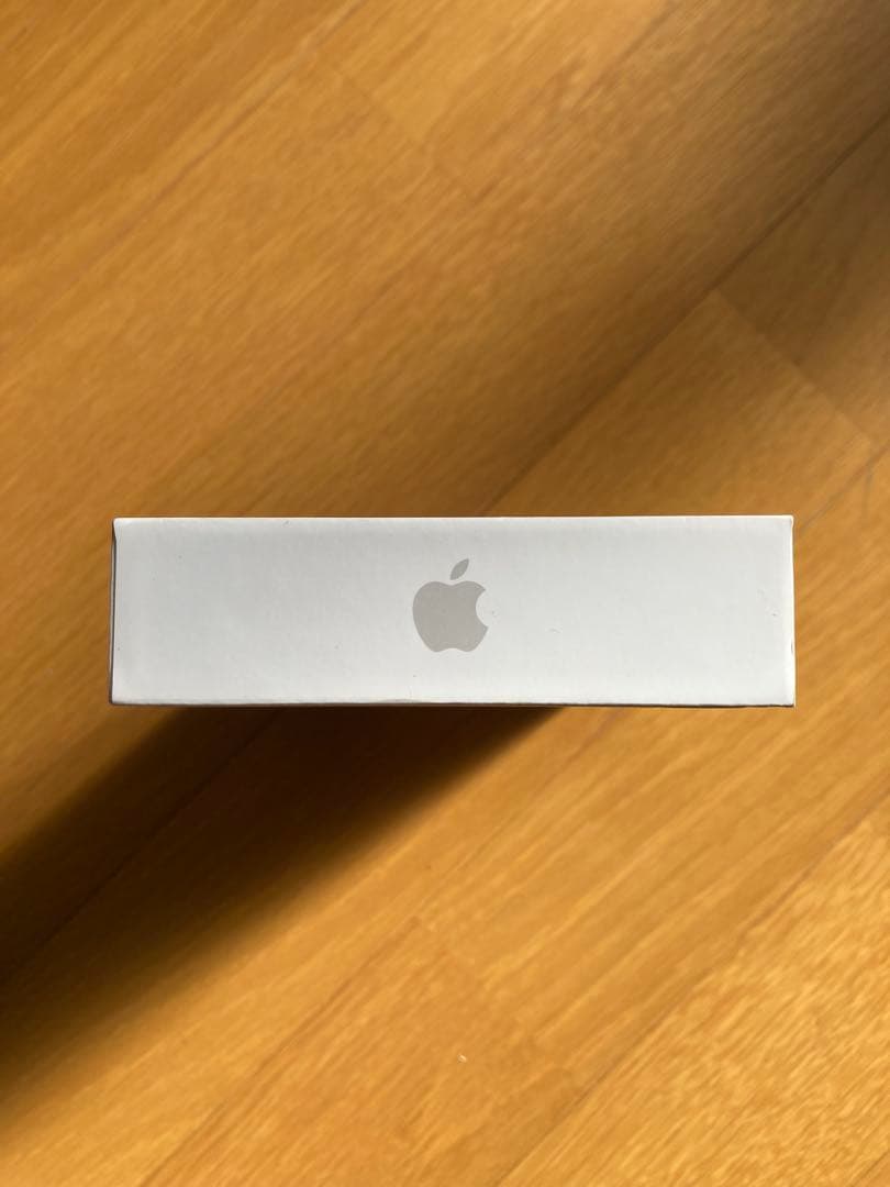 iPhone 16 Plus 256GB ホワイト