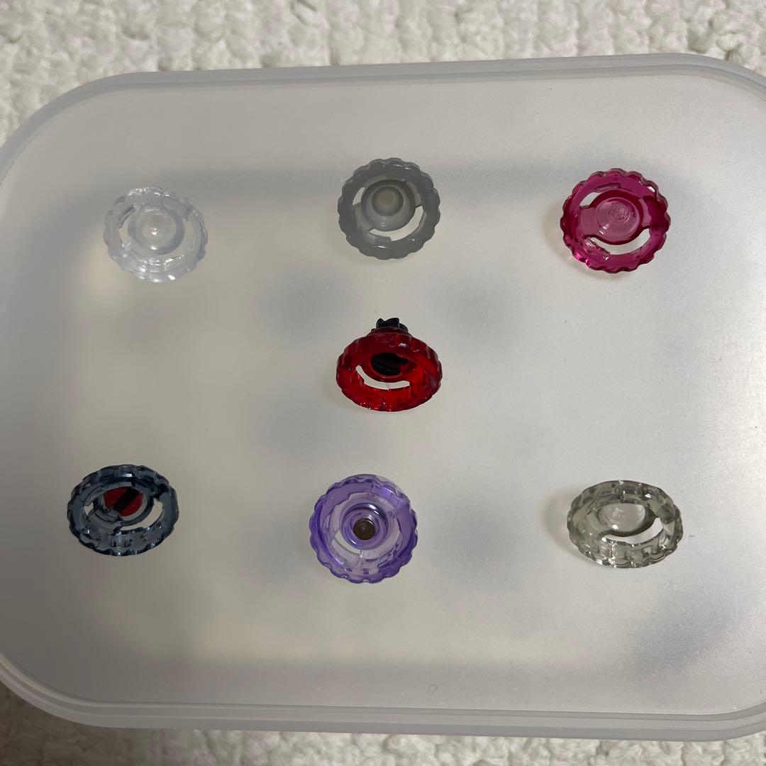 メタルファイトベイブレード　新品ボトム7個　レア