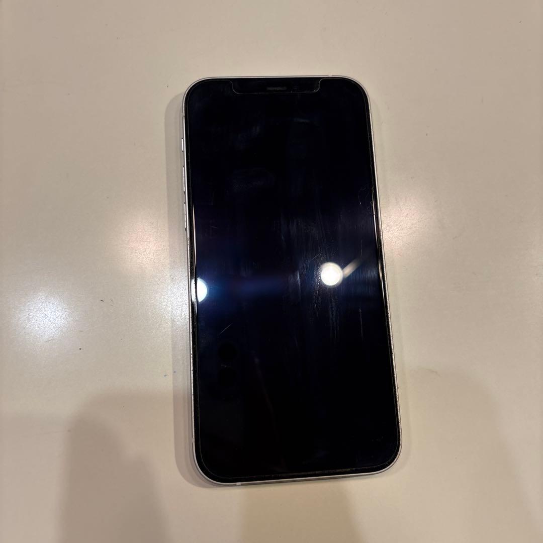 値下げしました！　スマートフォン　iPhone12 64GB
