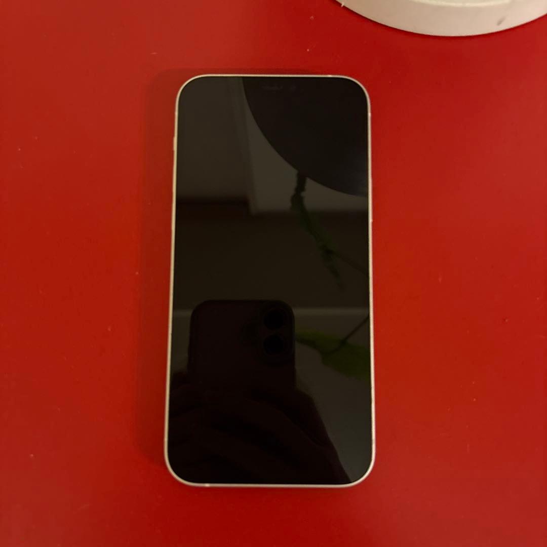 値下げしました！　スマートフォン　iPhone12 64GB