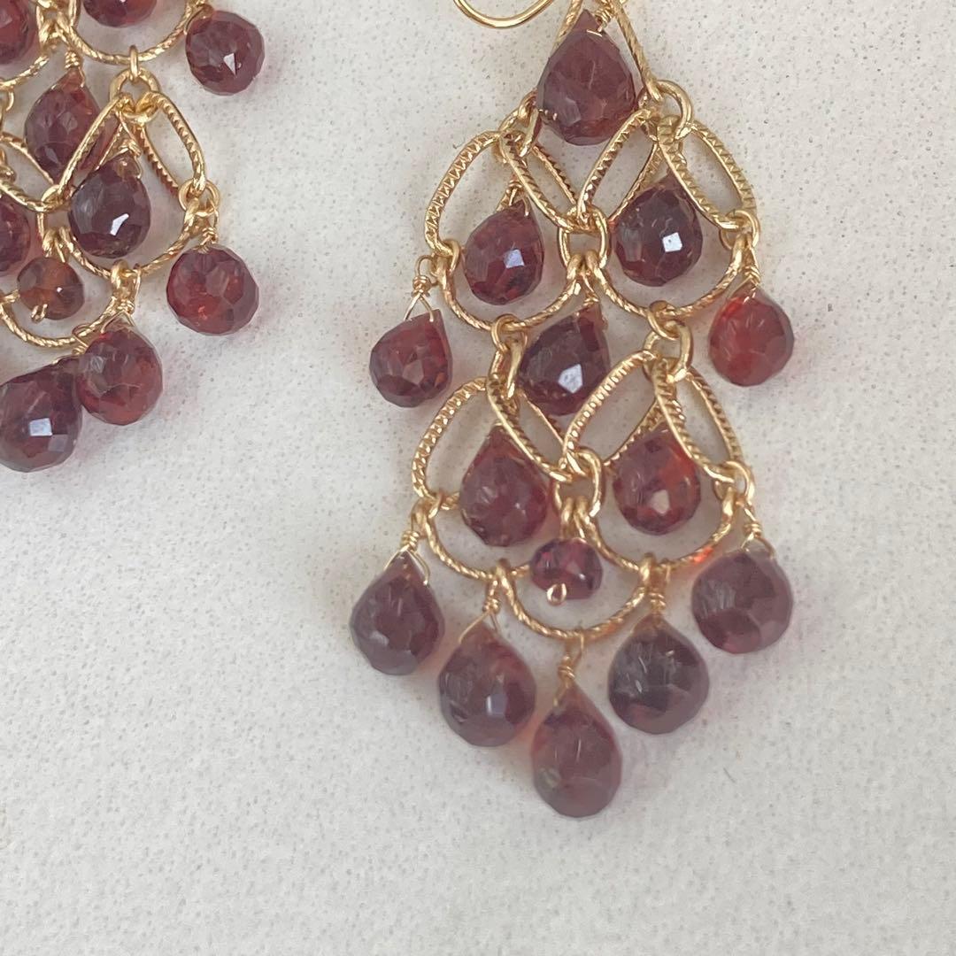 ガーネットのシャンデリアピアス