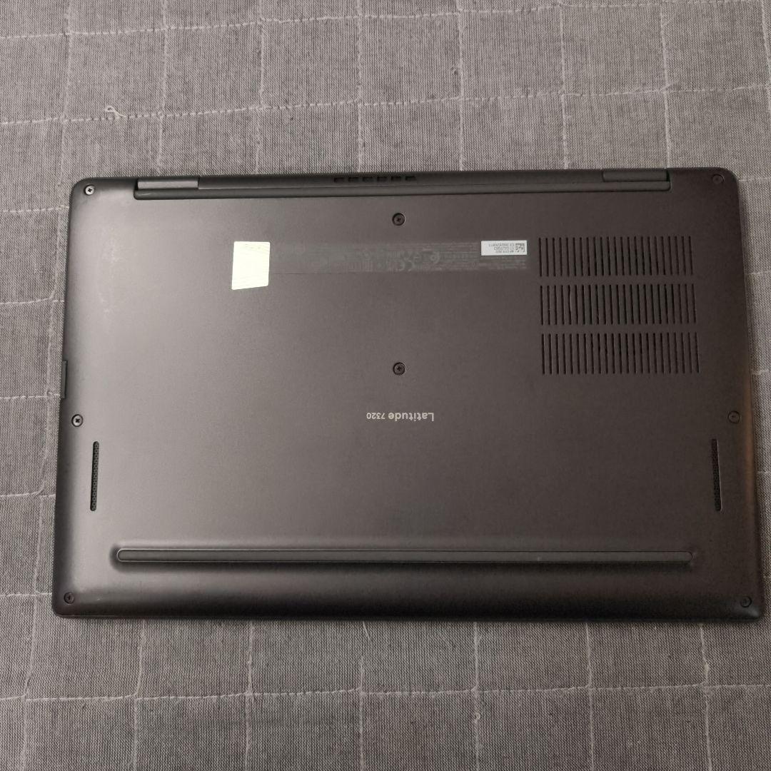 美品 DELL 爆速 11世代i7 1185g7 32GB SSD1TB 13型