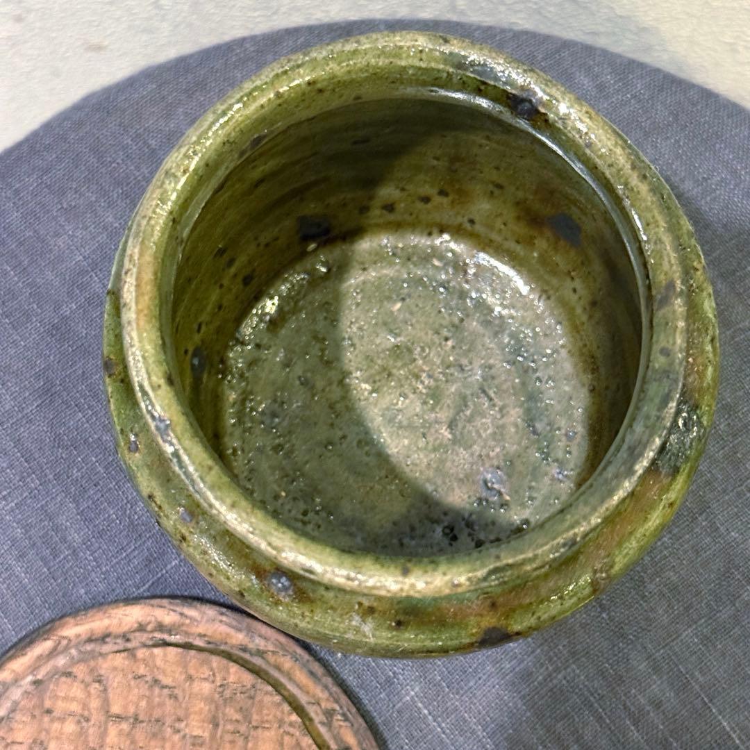 一点もの　余宮隆さん　緑釉　木蓋・ヘラ付き壺　キャニスター