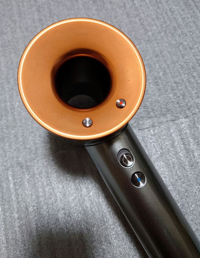 美品 25年製 Dyson hd08 ヘアドライヤー ダイソン 最新モデル