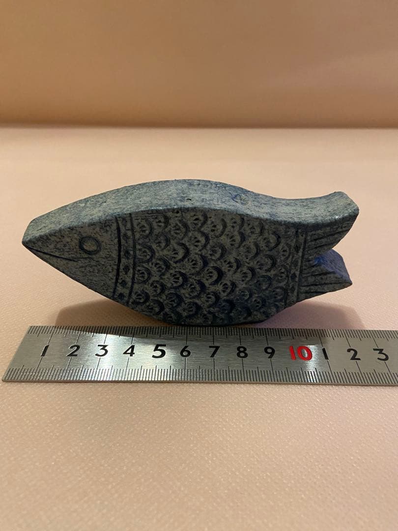 鹿児島睦さん 青い魚 置物①