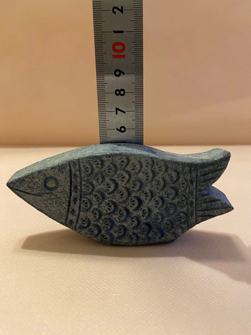 鹿児島睦さん 青い魚 置物①