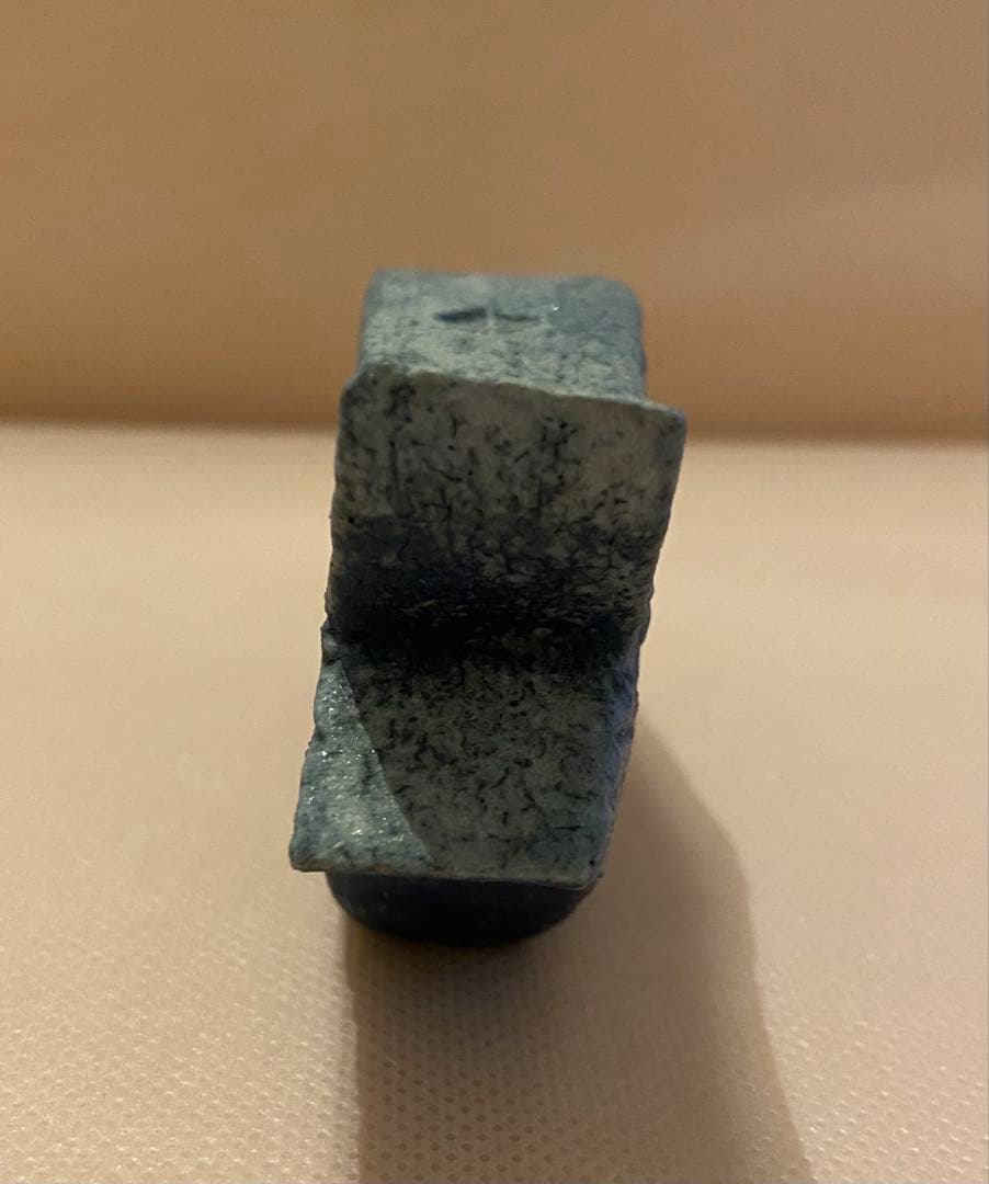 鹿児島睦さん 青い魚 置物①