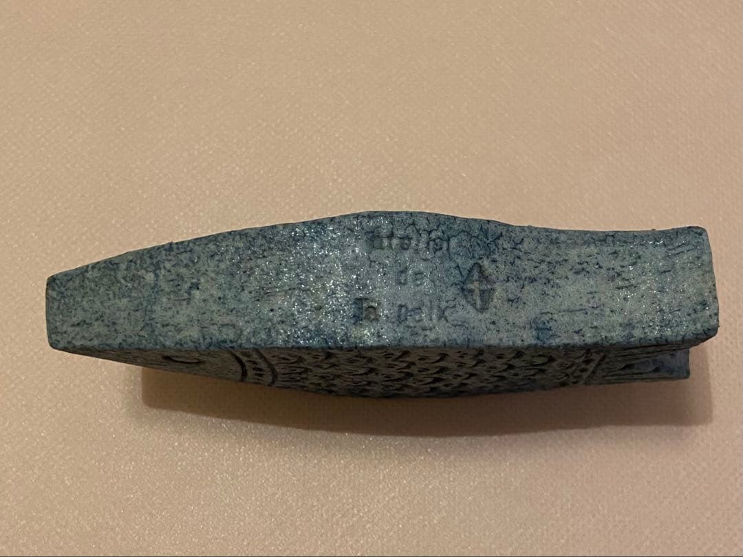 鹿児島睦さん 青い魚 置物①