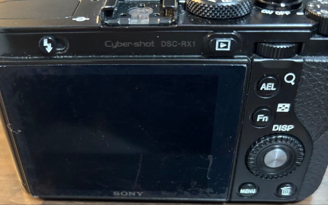 デジタルカメラ SONY RX1 Carl Zeiss 35mm f/2.0