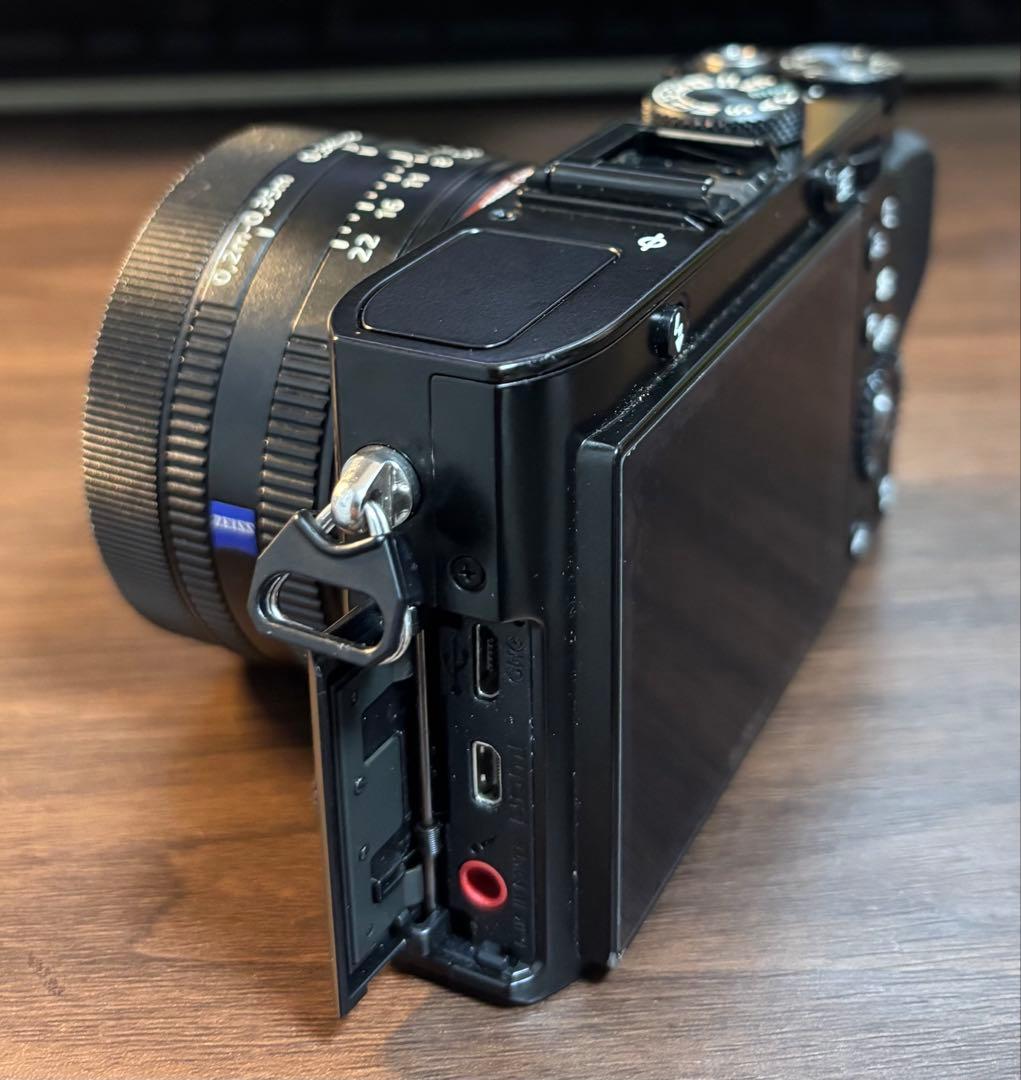 デジタルカメラ SONY RX1 Carl Zeiss 35mm f/2.0