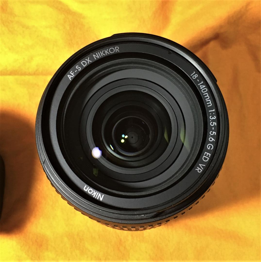 Nikon D5500 + ズームレンズ(18-140mm) セットモデル