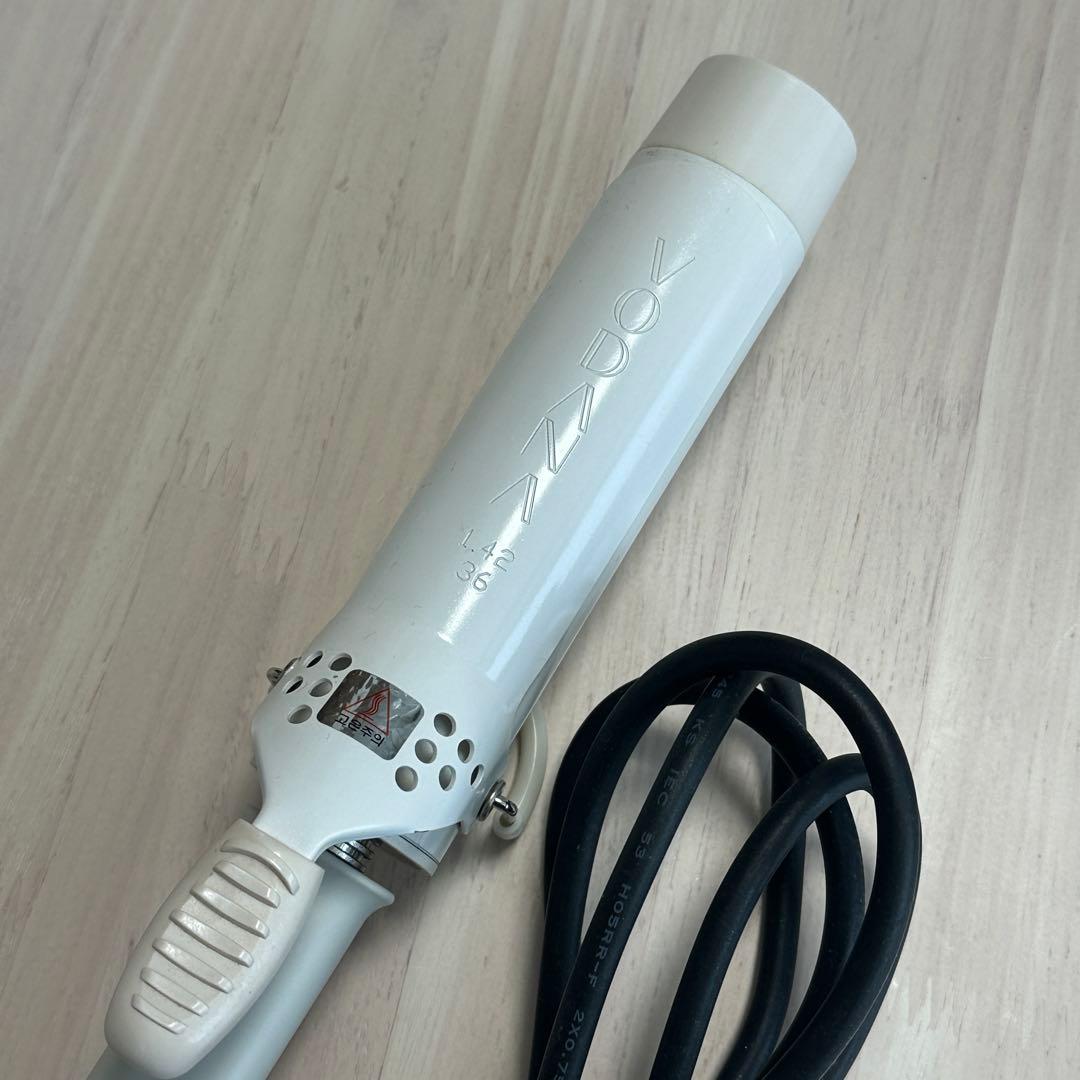 VODANA カールヘアアイロン 36mm ホワイト コテ