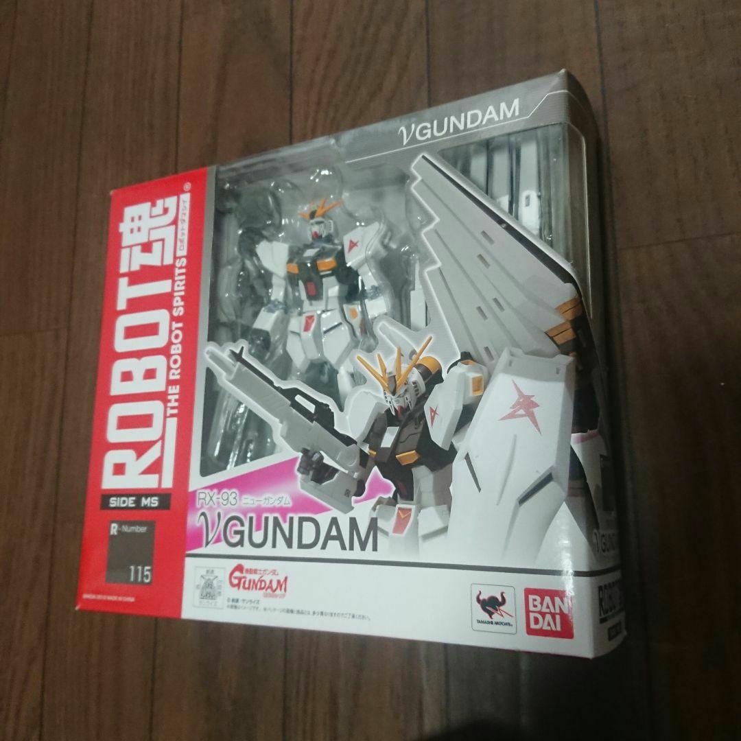 【新品未開封 希少】ROBOT魂 νガンダム