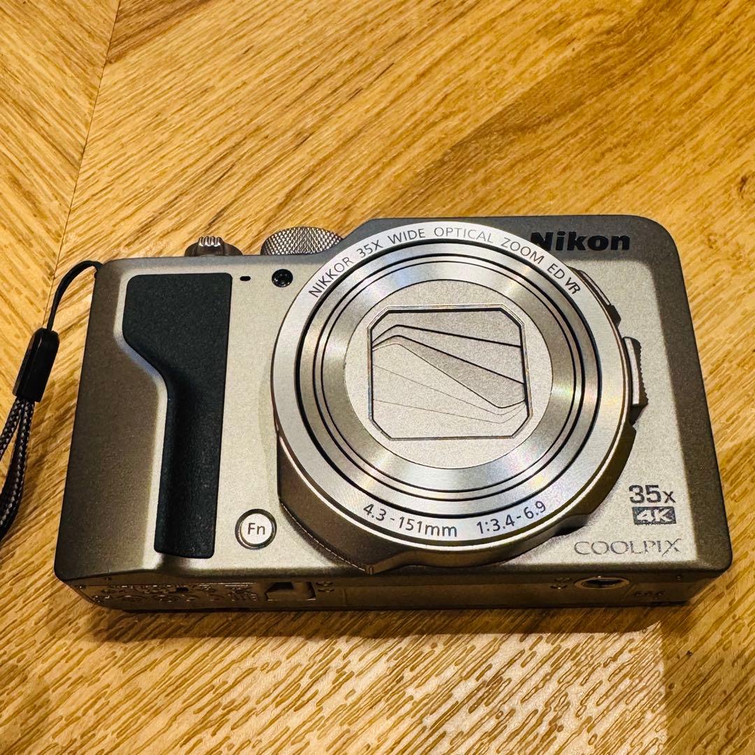 デジタルカメラ Nikon Coolpix A1000 & box & 2 batteries