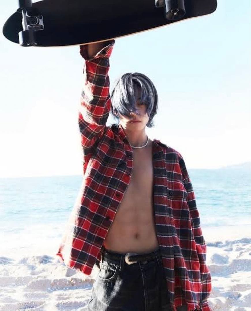 MAO　BTS テテ　BAZAARコーデ