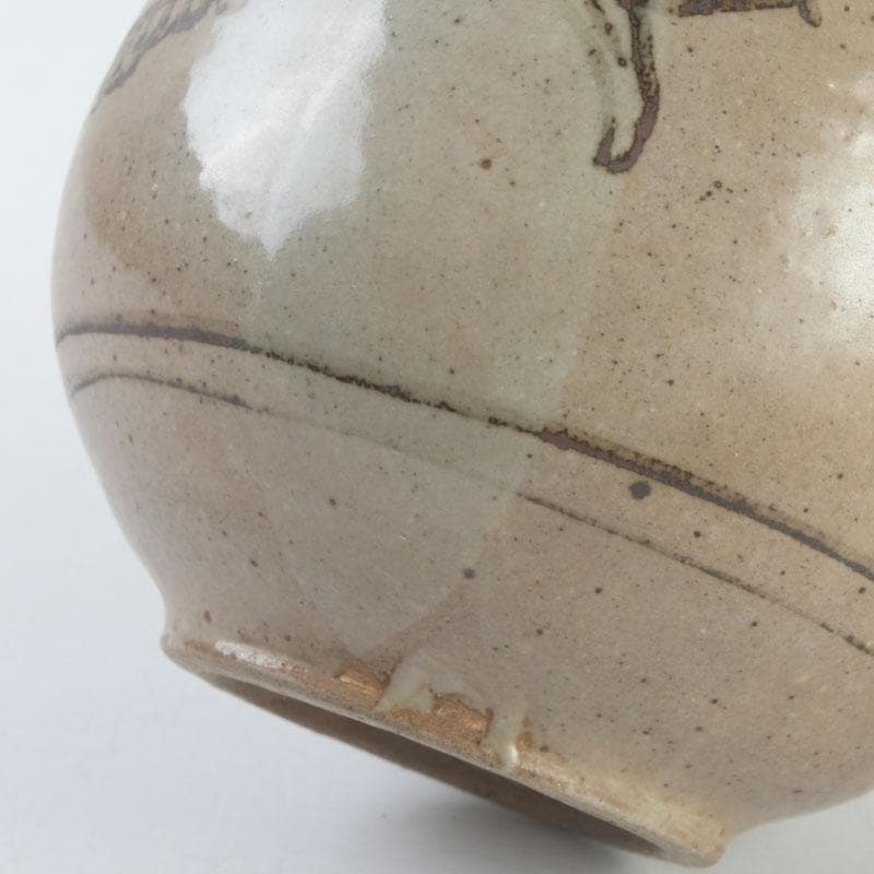 中国美術　磁州窯　鉄絵　魚藻文瓶　V　9366