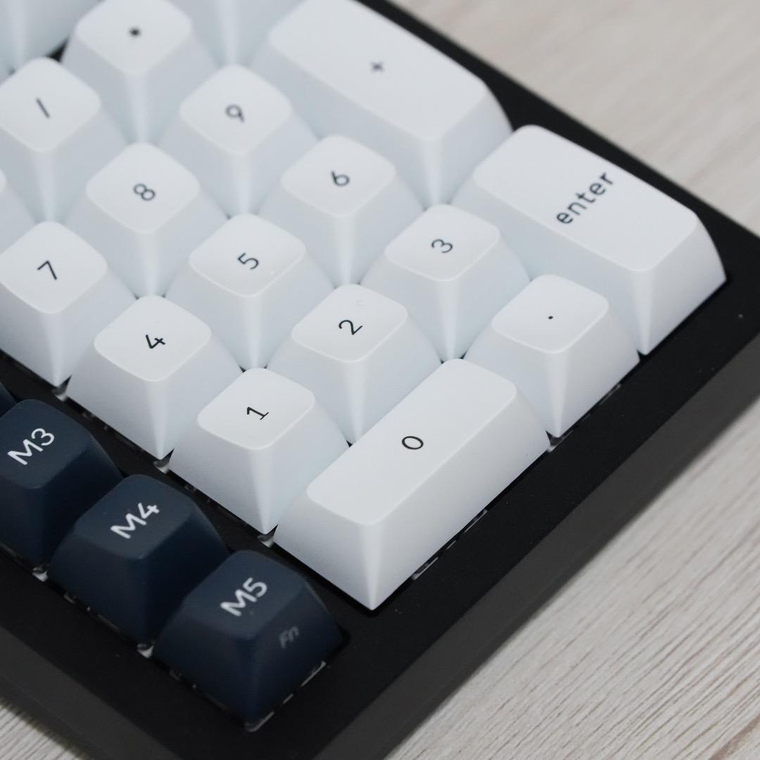 美品 Keychron Q0 Max QMK カスタム テンキー 赤軸