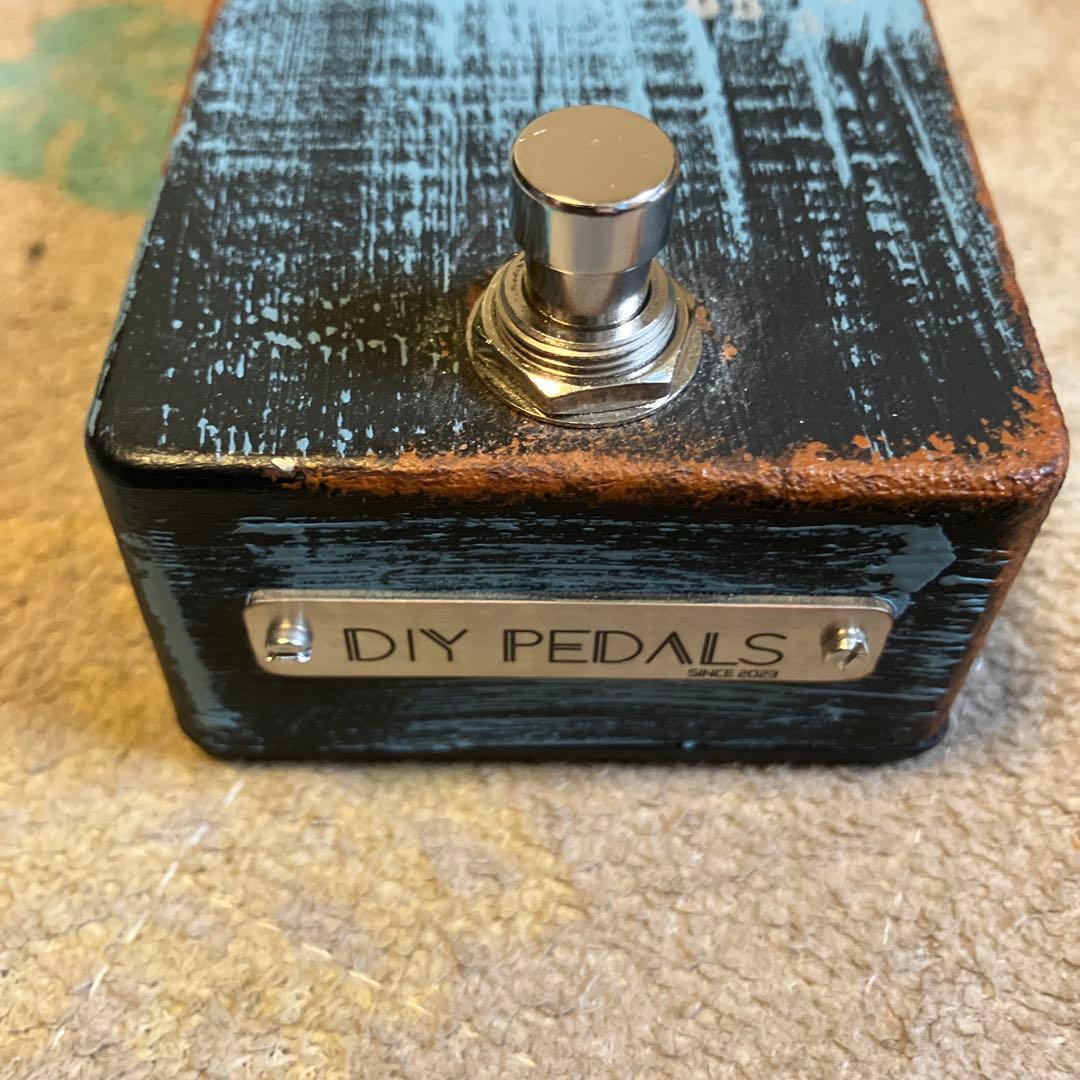 Petla × KarDiaN DIY Pedal OD4A