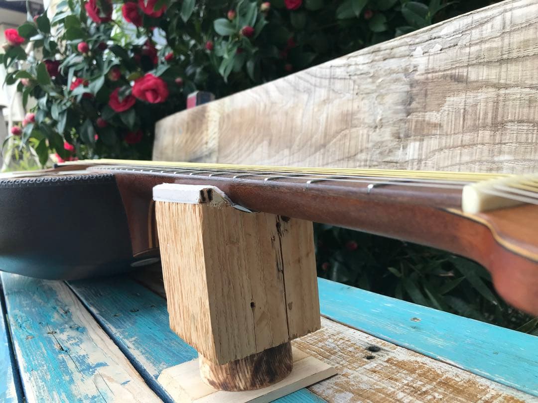 Ovation 1681-7 Adamas II ベージュ