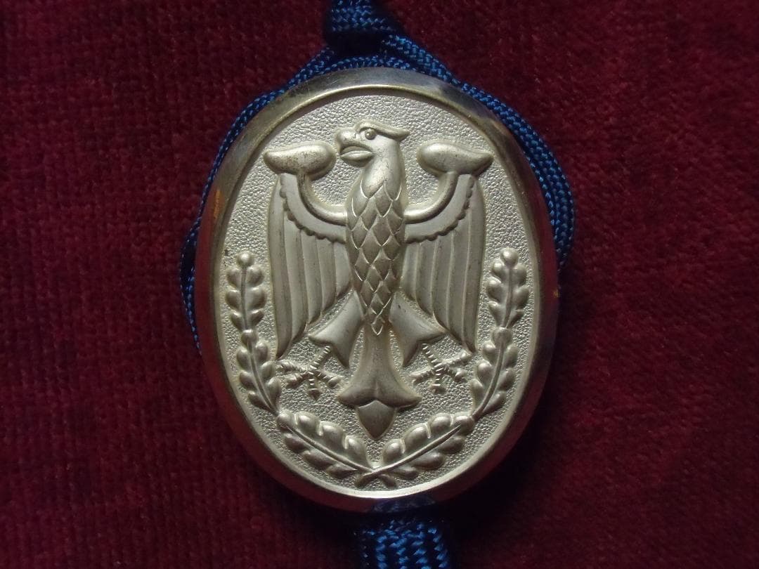 ＢＷドイツ軍/連邦軍＊海軍＊射撃手優等章２級ＳＩＬＢＥＲ章（実物）