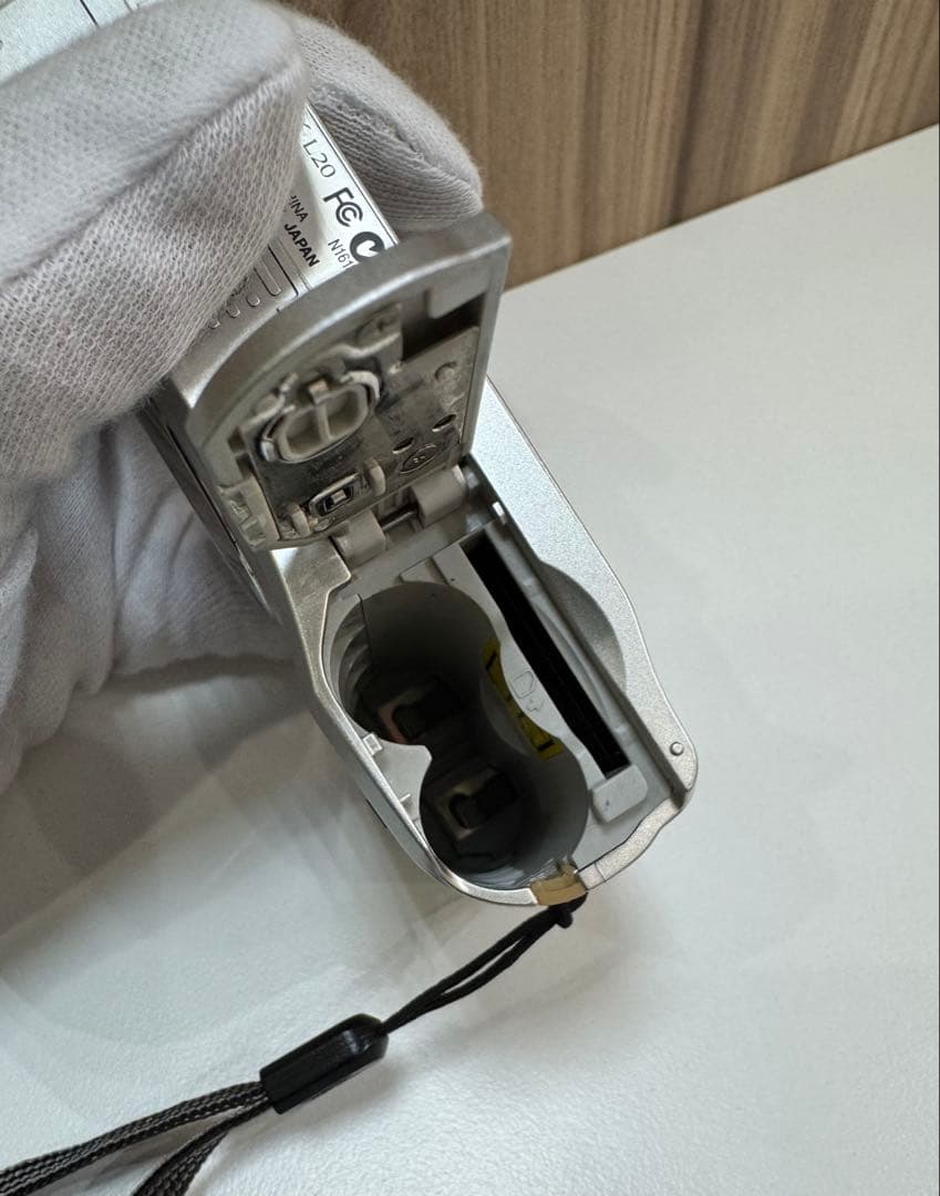 【雀⭐︎】Nikon COOLPIX L20 動作確認済み 乾電池使用