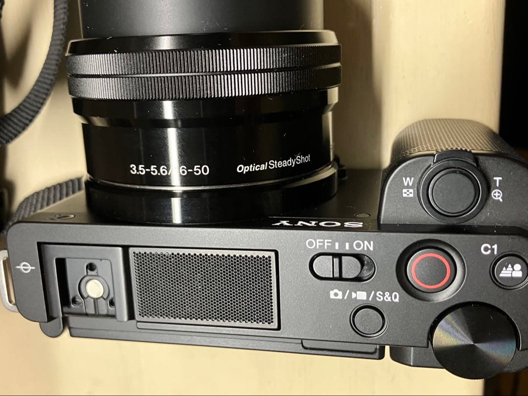 ひ*お様 ★美品SONY ZV-E10(24,5,18購入)純正予備バッテリー付