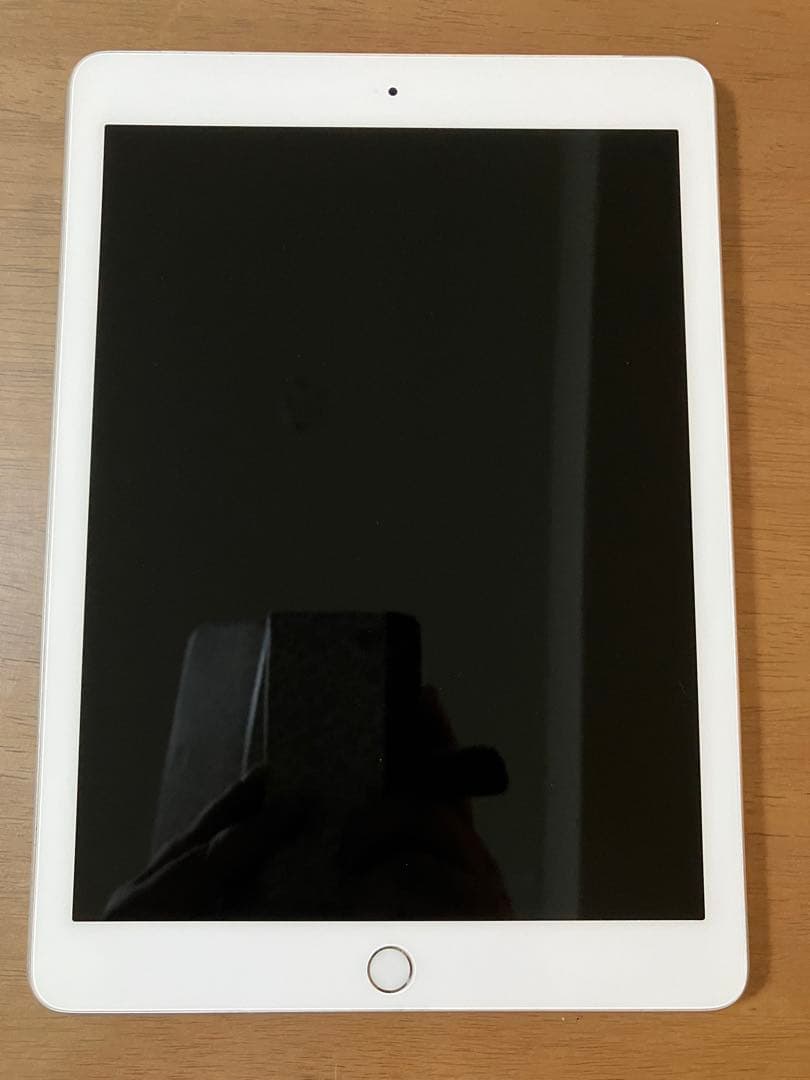 【最大容量99%】iPad 第6世代 Wifi+Cellular 32GB