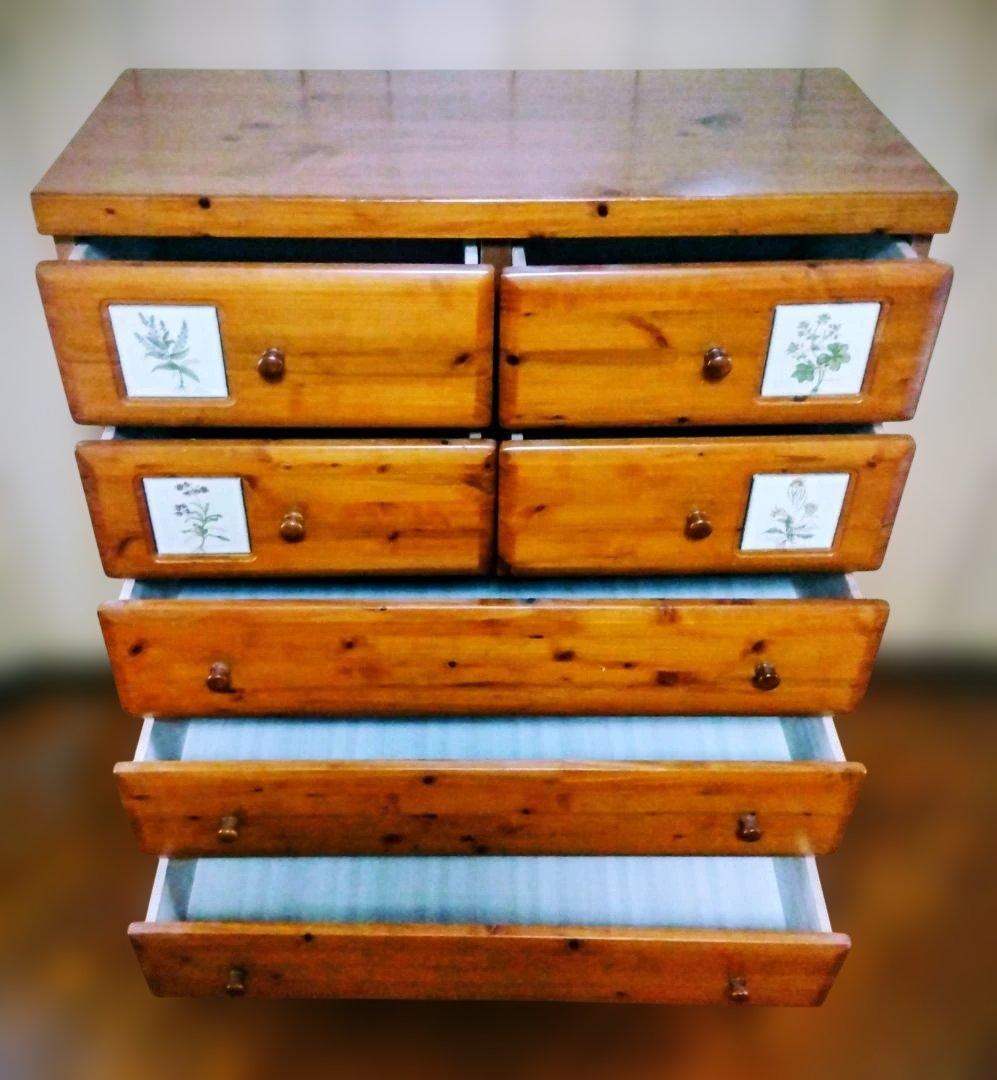 北欧風家具　カントリー　アンティーク　タイルタンス　チェスト