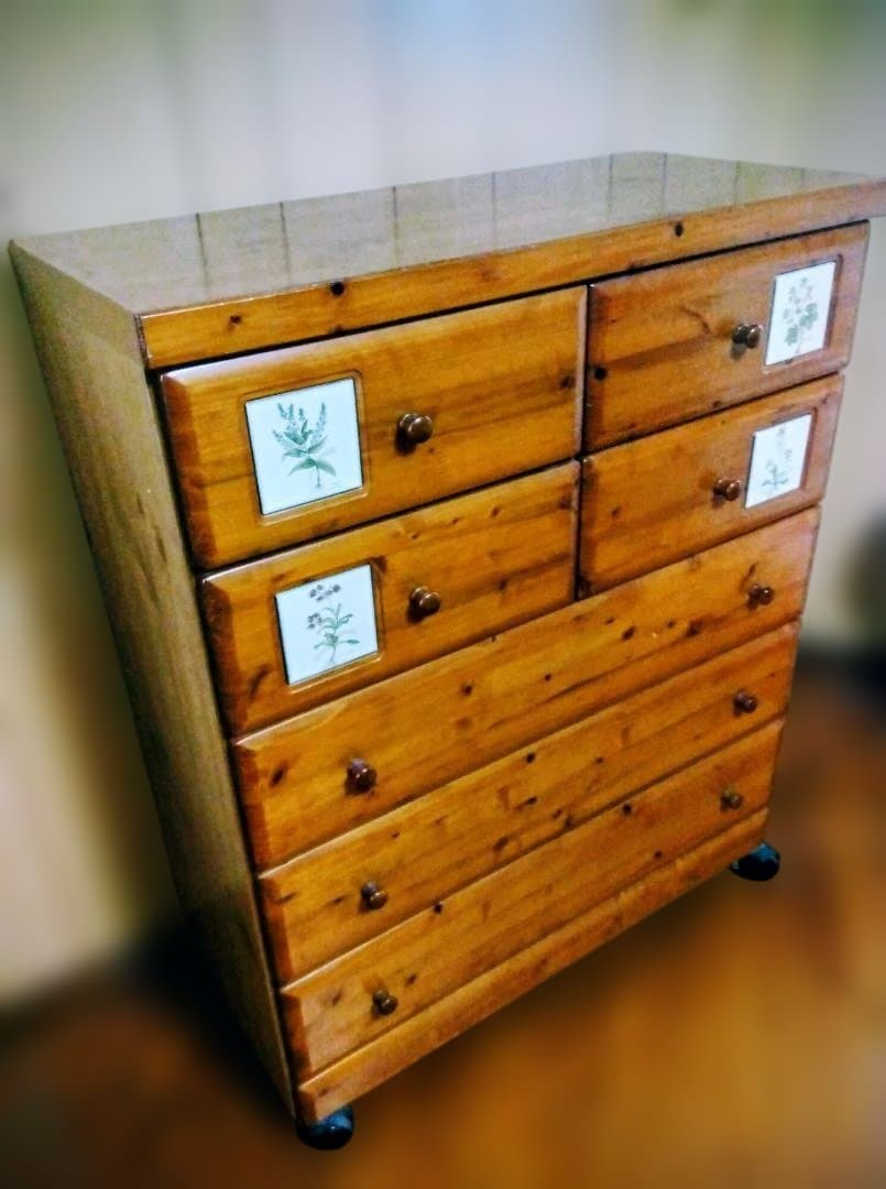 北欧風家具　カントリー　アンティーク　タイルタンス　チェスト