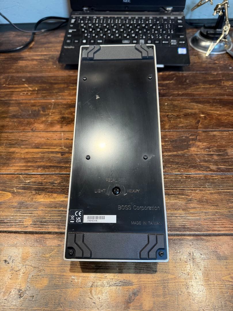 美品　BOSS　FV-500H　ボリュームペダル　箱、説明書付