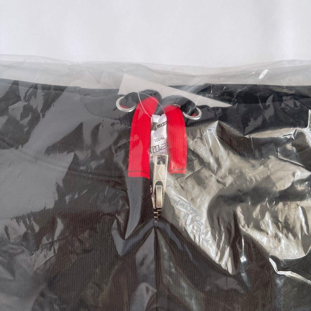 遊☆戯☆王5D's パーカー Lサイズ 漫画 アニメ ゲーム 不動遊星 遊戯王