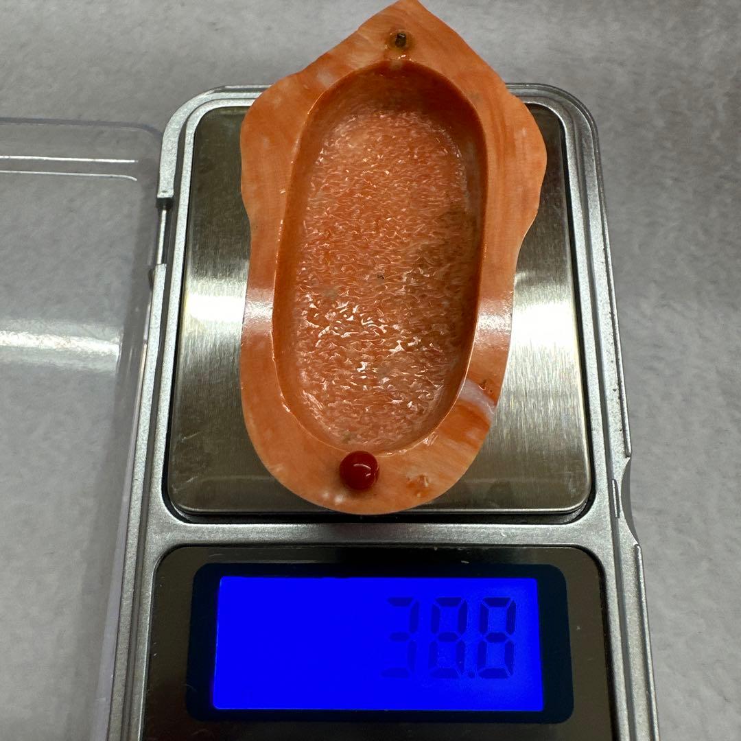 国産　天然桃珊瑚彫刻のアクセサリー