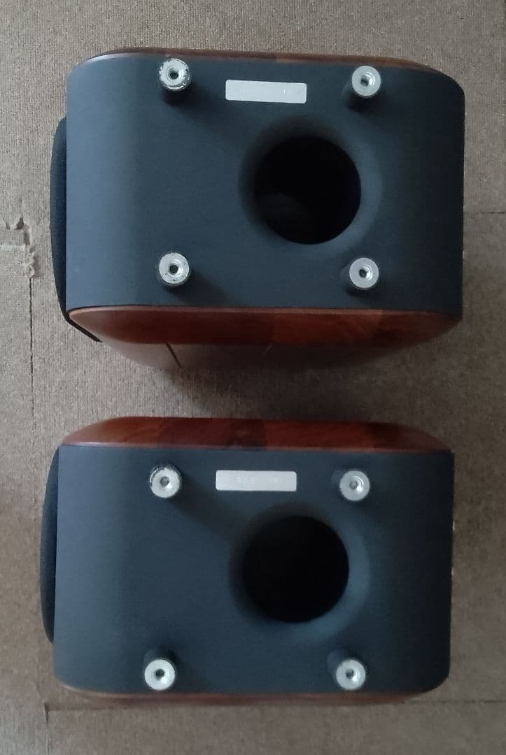 chario ghibliスピーカー