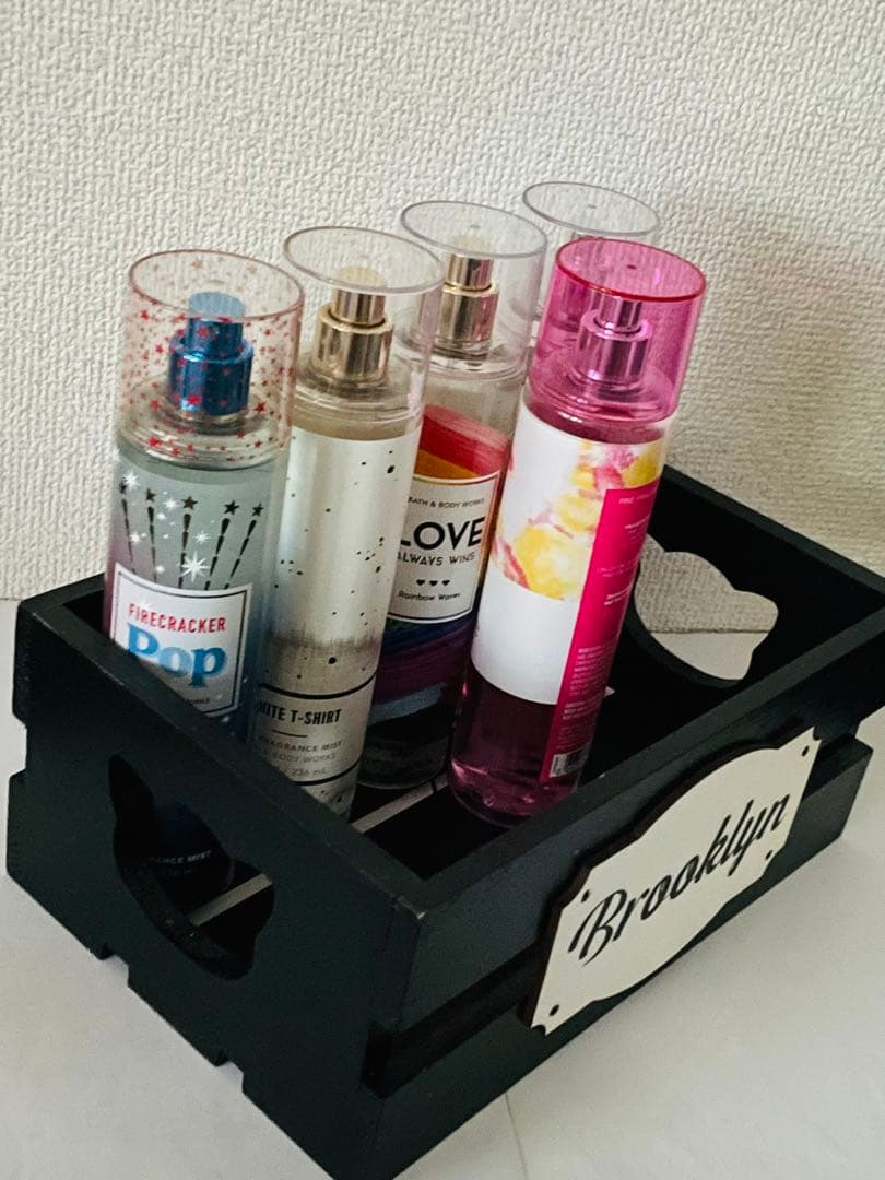 Cat toy box, Mist holder 猫のトイボックス