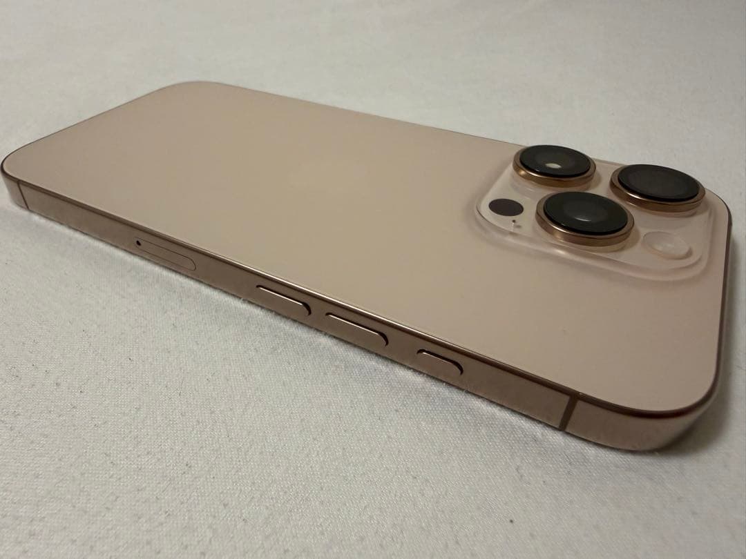 【超美品】iPhone16pro/128GB/99%★オマケ付き