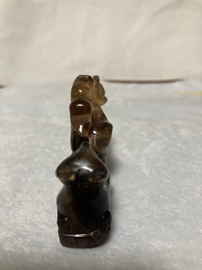 九尾の狐の彫刻置物 スモーキークォーツ