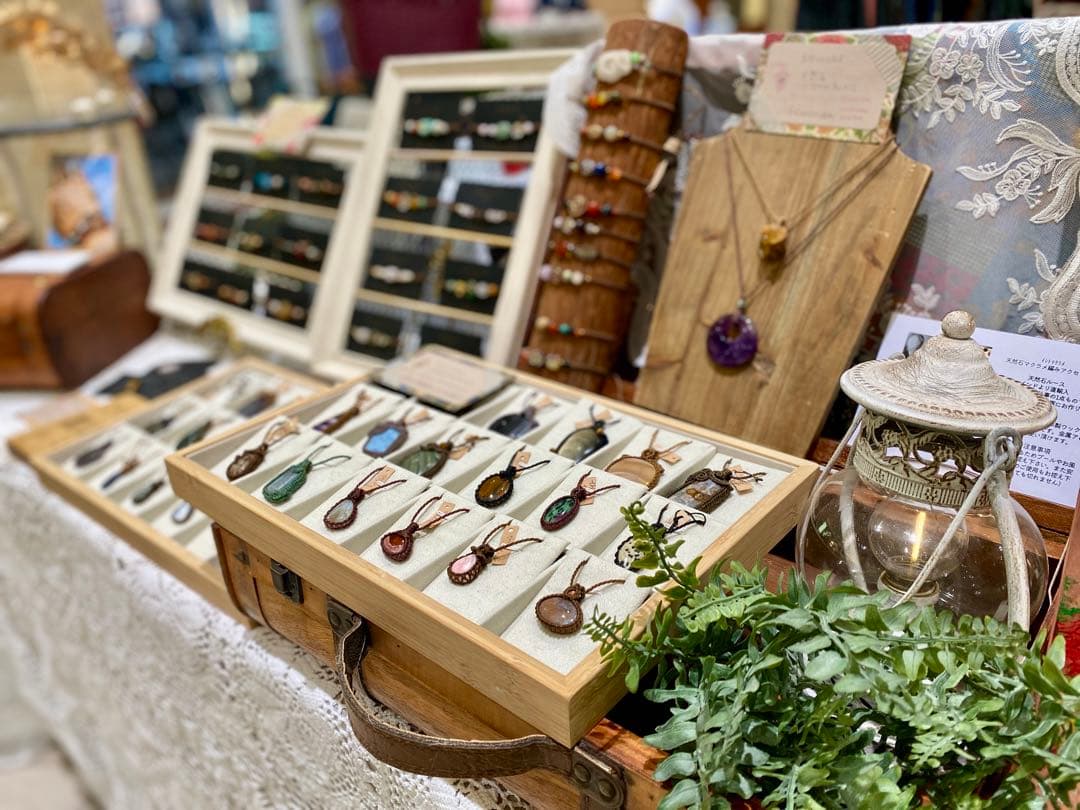 調和とバランス＊ブラックレースアゲート天然石マクラメネックレス/日々のお守り