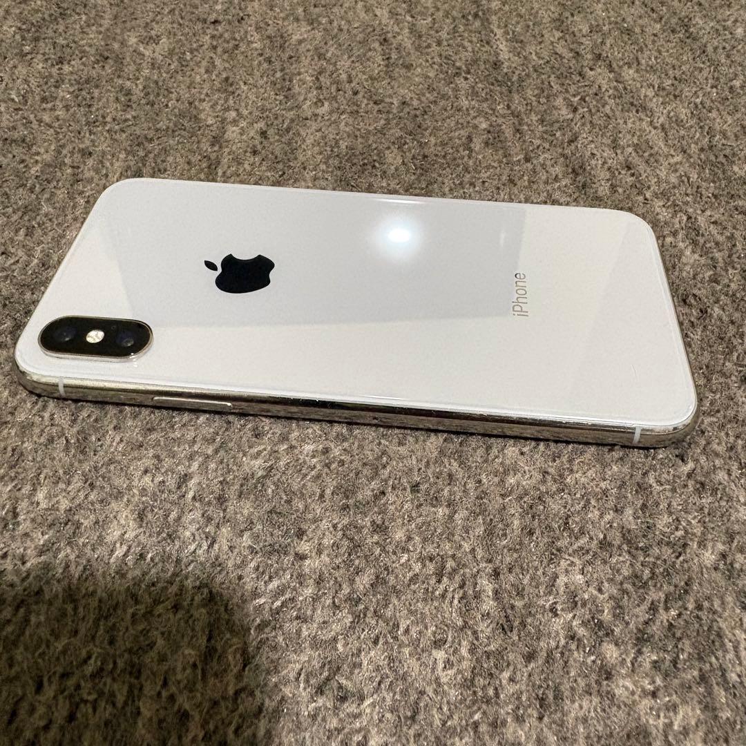 元*樹様 Apple iPhone X シルバー 本体　64GB