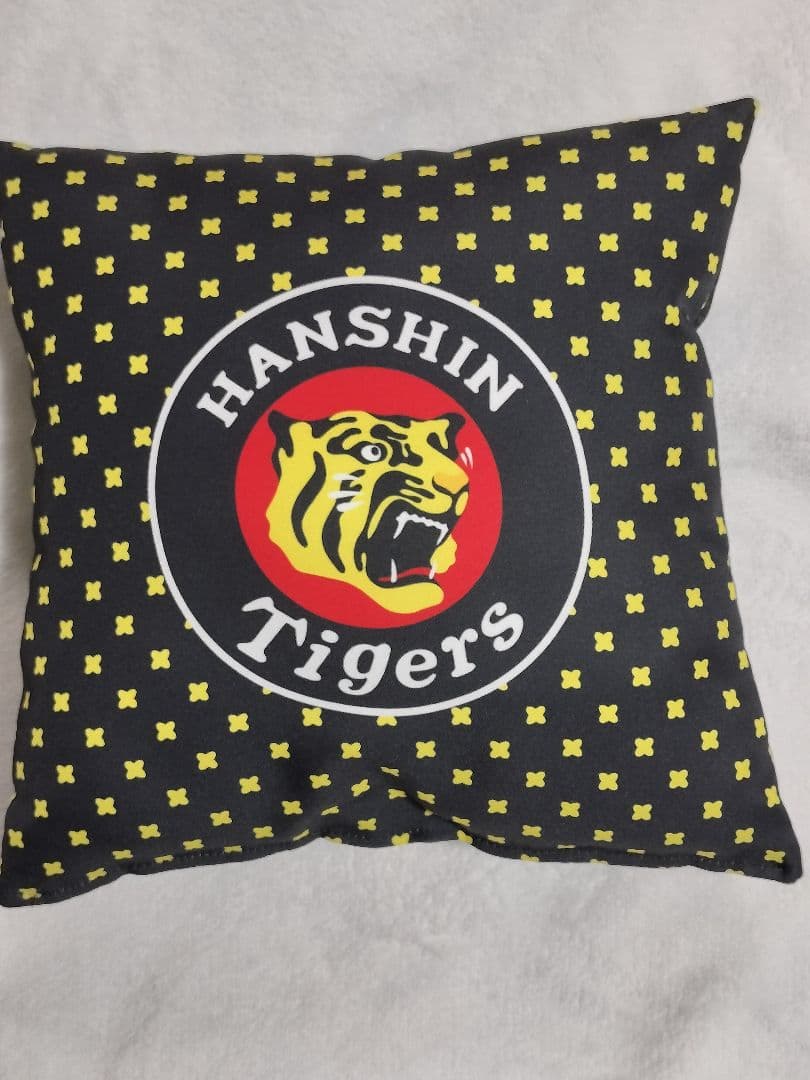 阪神タイガース マッカノーズ　鳥谷　クッション　ワッペン　プレート