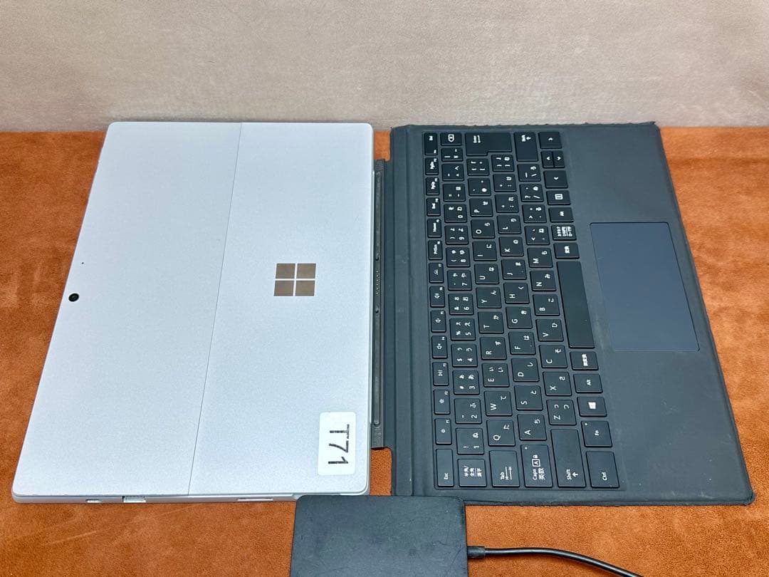 Windowsタブレット本体 Surface pro 7+ i5-1135G7 8GB 256GB |T71