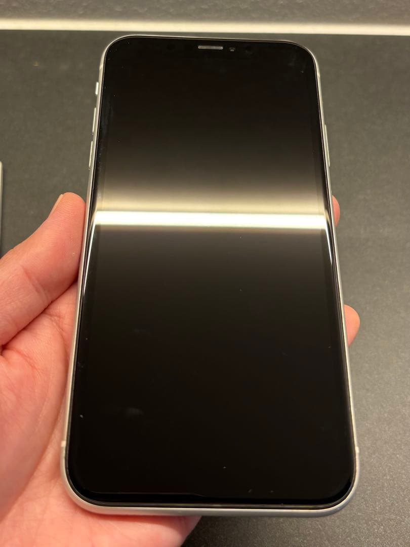 Apple iPhone XR ホワイト 128GB 本体