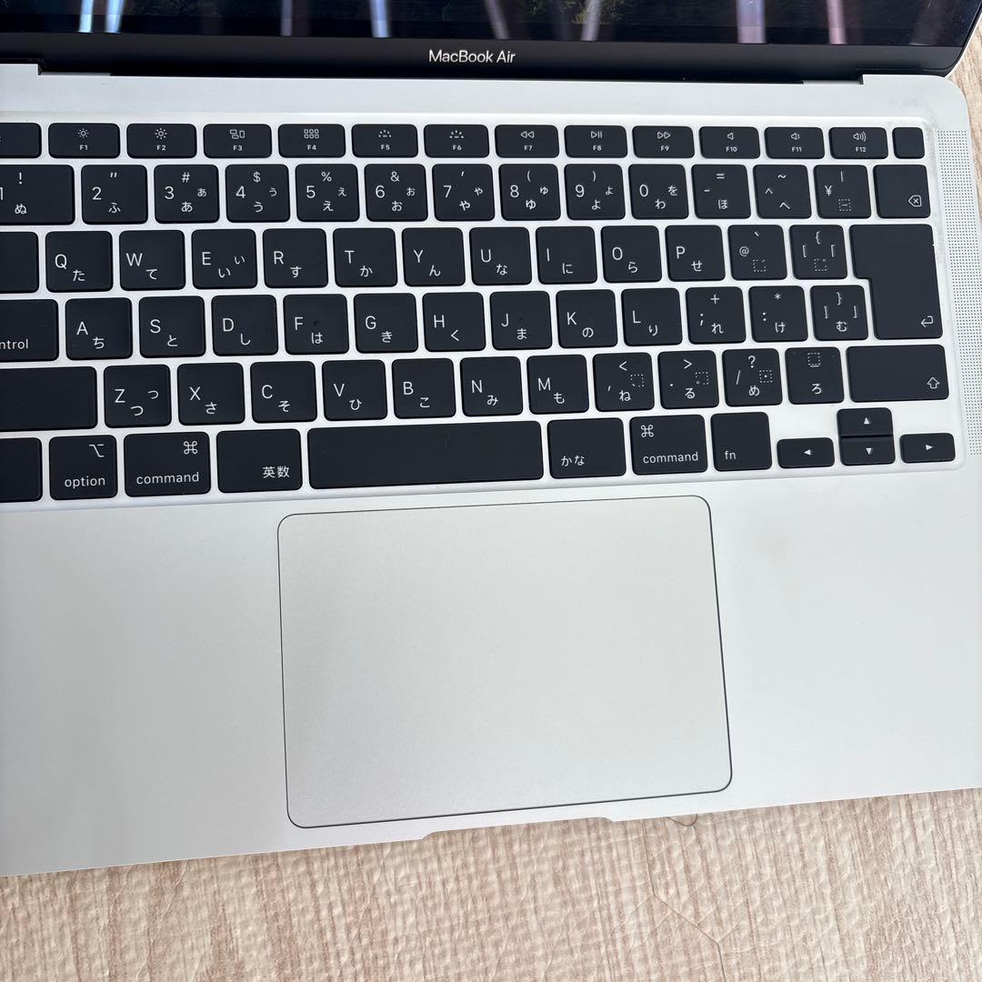 Apple MacBook Air 13インチ シルバー 2020